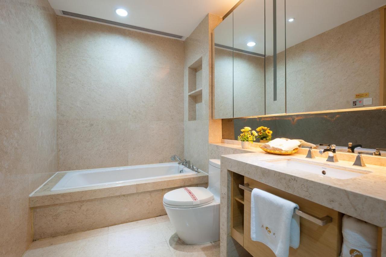 Yicheng Pazhou Poly World Trade Centre Apartment Kanton Exterior foto