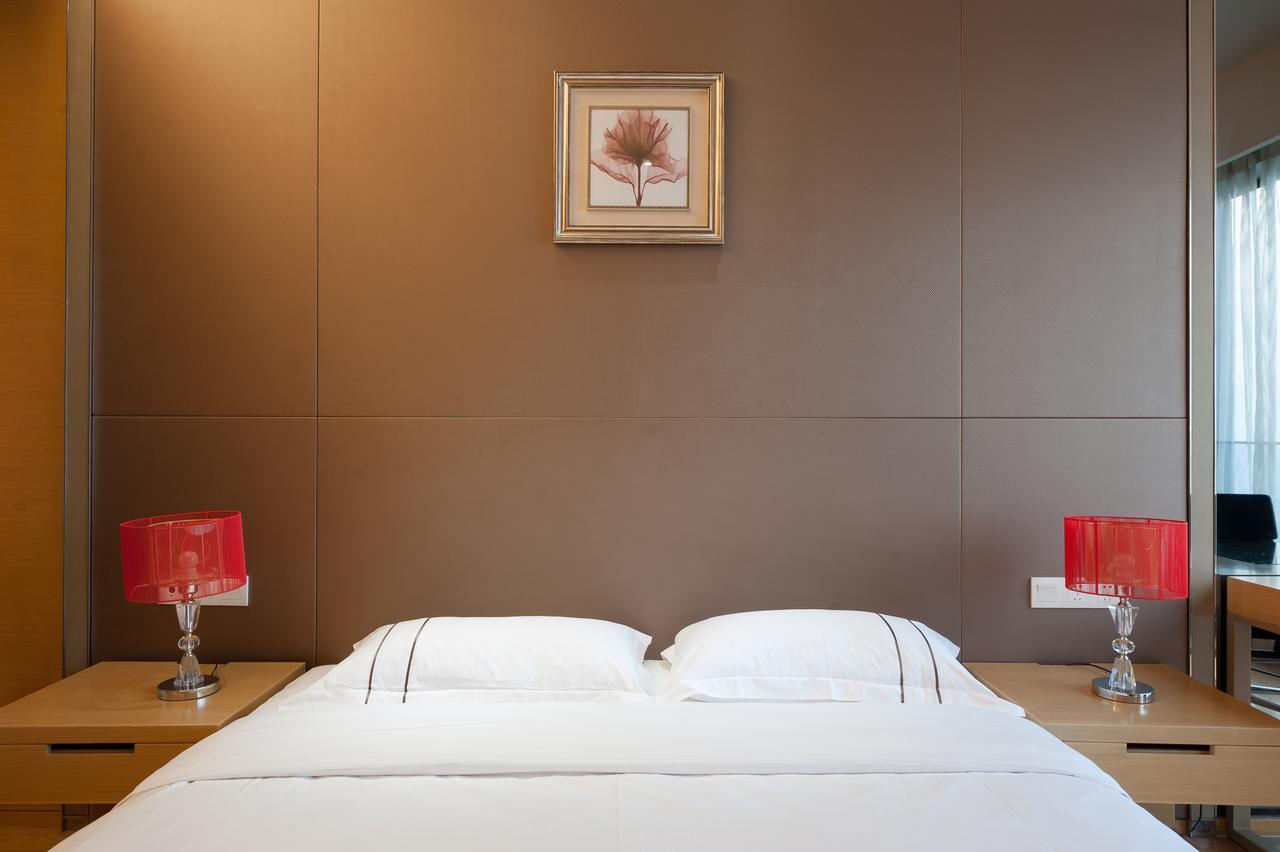 Yicheng Pazhou Poly World Trade Centre Apartment Kanton Exterior foto